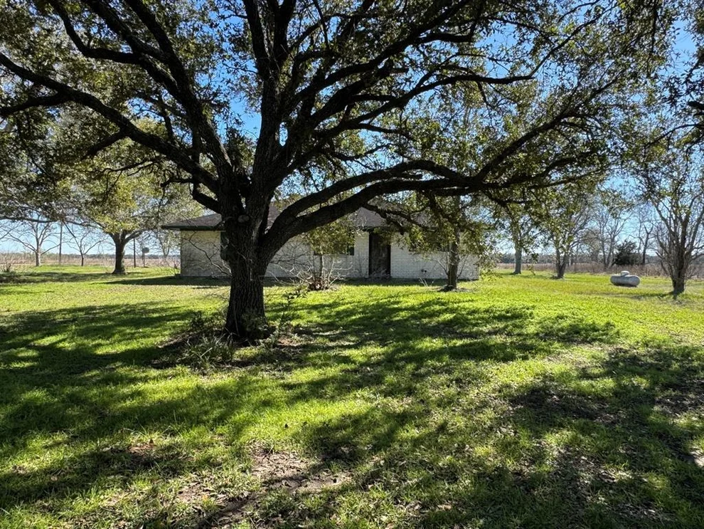 Unit for sale at 7181 Fm 1300 Road, Louise, TX 77455
