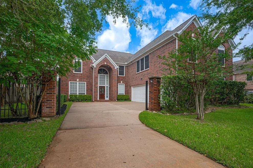 Unit for sale at 3914 Waterview Court, Missouri City, TX 77459-2315