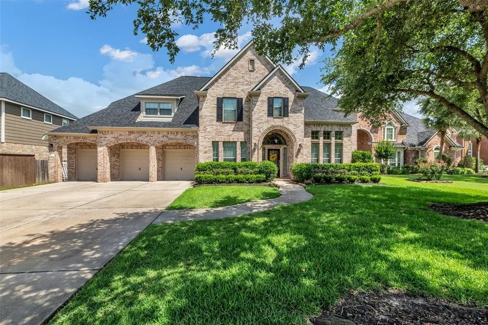 Unit for sale at 13710 Elm Shores Drive, Houston, TX 77044