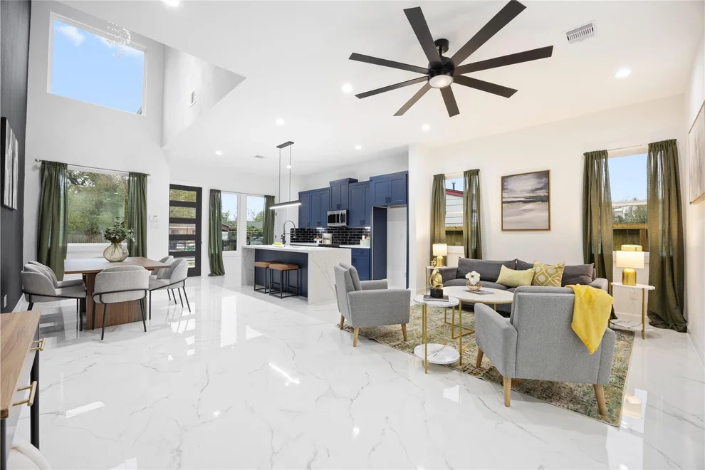 Unit for sale at 5034 Pershing Street, Houston, TX 77033