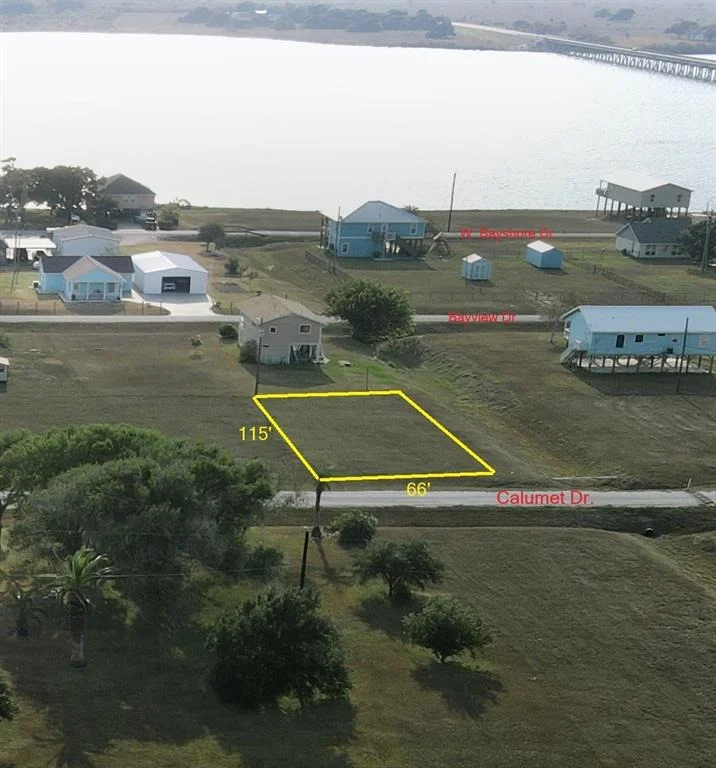 Unit for sale at 88 Calumet Drive, Palacios, TX 77465
