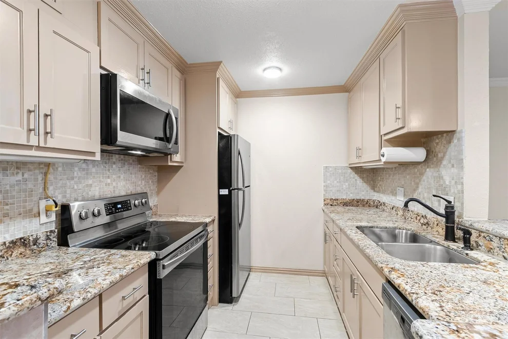 Unit for sale at 4635 Wild Indigo Street, Houston, TX 77027