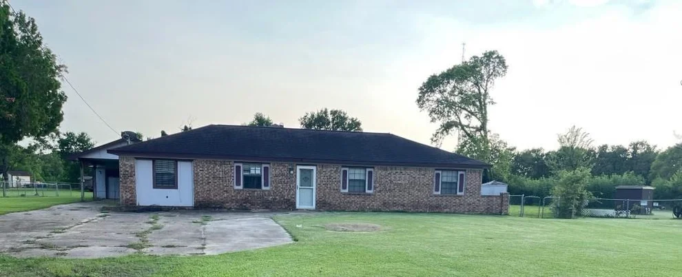Unit for sale at 1131 County Road 515, Brazoria, TX 77422