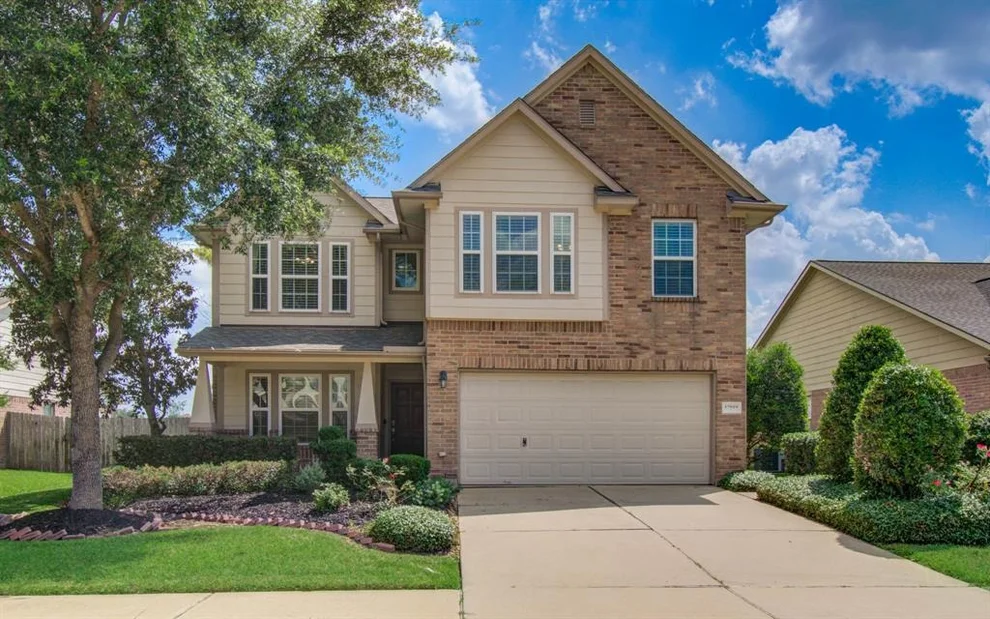 Unit for sale at 17919 Royal Gate Lane, Richmond, TX 77407