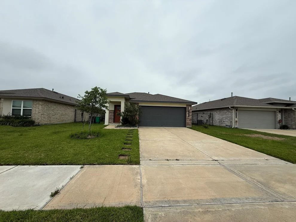 Unit for sale at 1514 Truckee River Drive, Rosharon, TX 77583