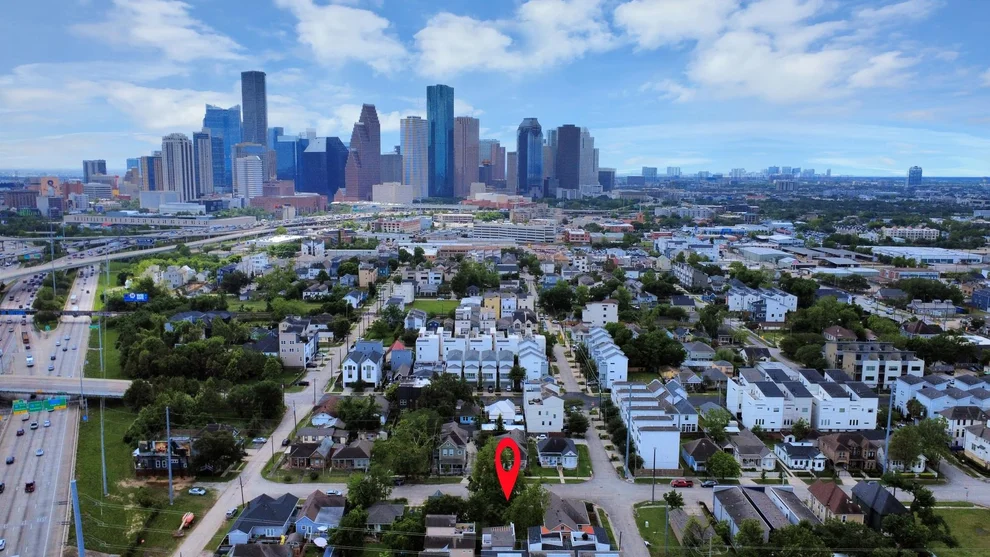 Unit for sale at 0 Shearn Street, Houston, TX 77007