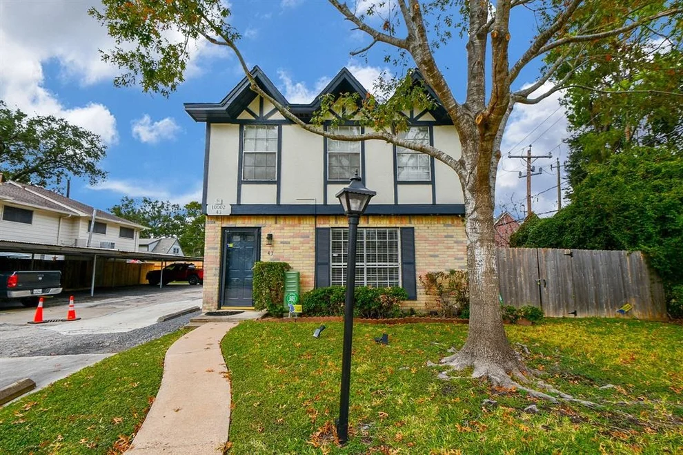 Unit for sale at 10002 Knoboak Drive, Houston, TX 77080
