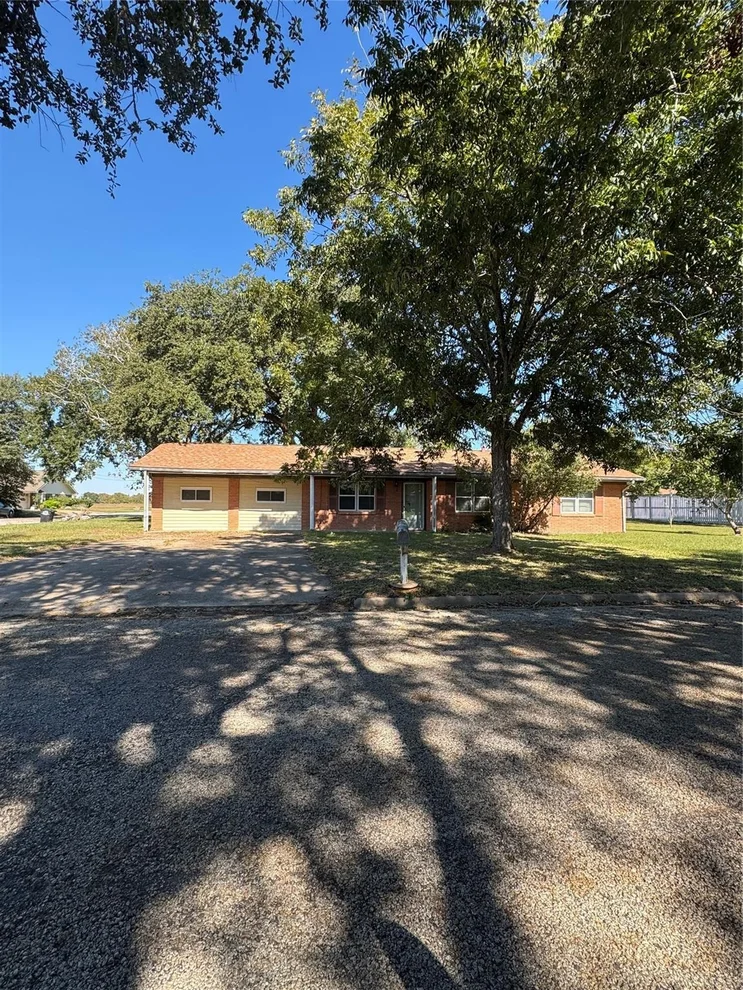 Unit for sale at 416 Mertie, Palacios, TX 77465-4441