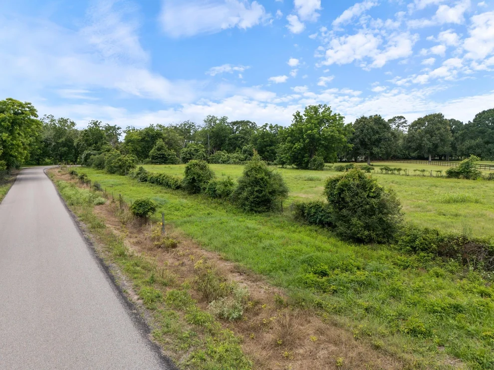 Unit for sale at TBD 0 County Road 13, Damon, TX 77430