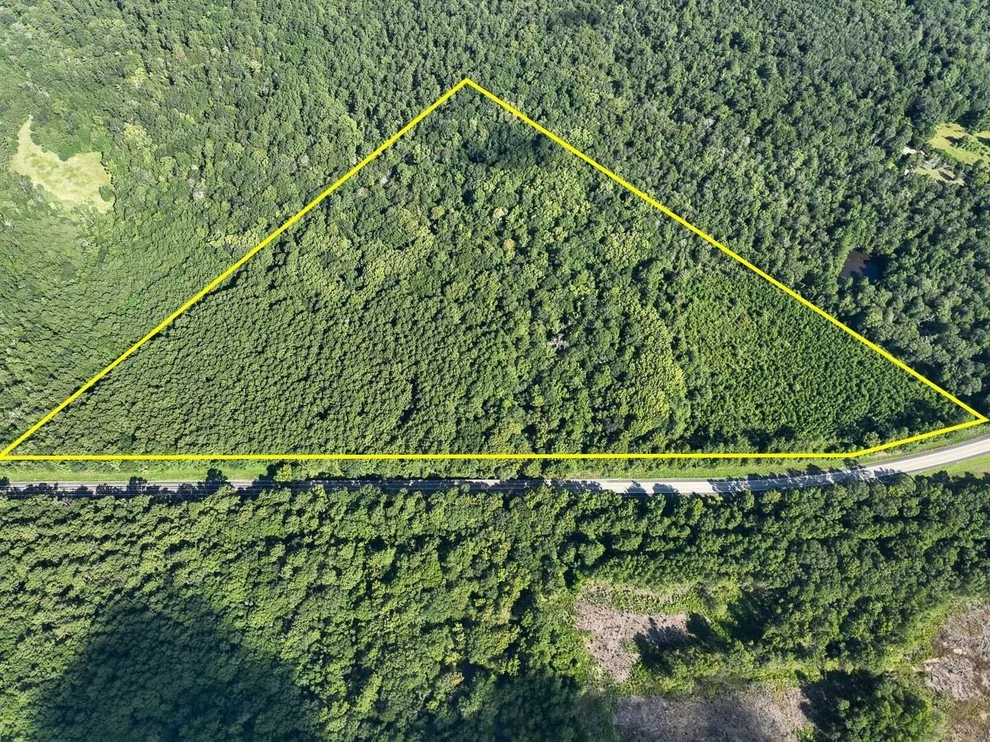 Unit for sale at 1 Highway 69, Hillister, TX 77624