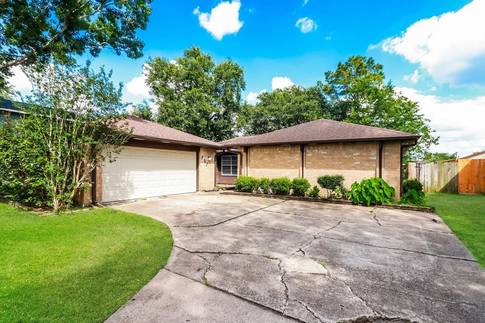 Unit for sale at 707 Brookford Drive, Missouri City, TX 77489