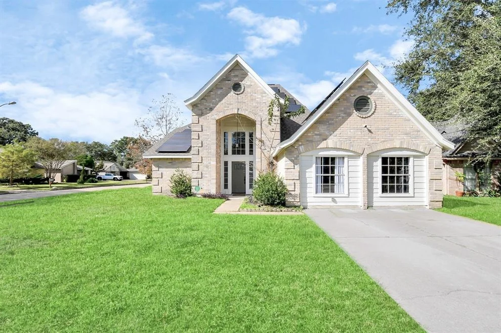 Unit for sale at 1426 Valley Landing Drive, Katy, TX 77450