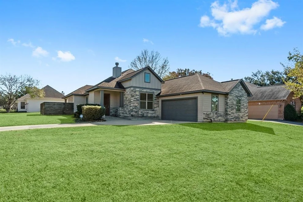Unit for sale at 7103 Pleasure Lake Drive, Willis, TX 77318