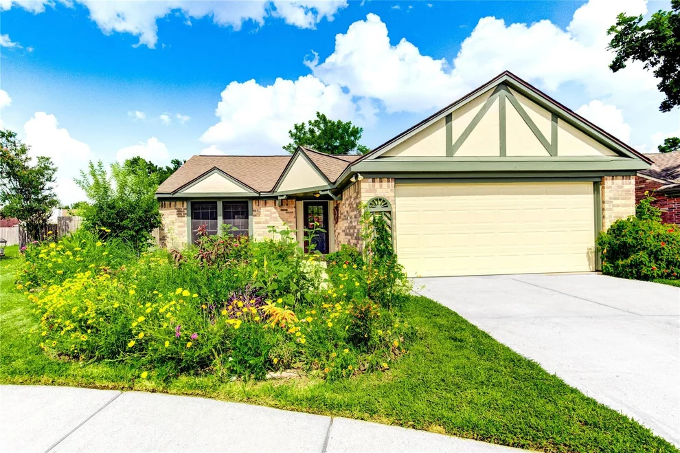 Unit for sale at 19407 Glenway Falls Drive, Katy, TX 77449