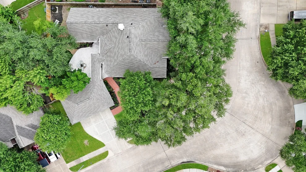 Unit for sale at 16106 Ashvale Drive, Tomball, TX 77377