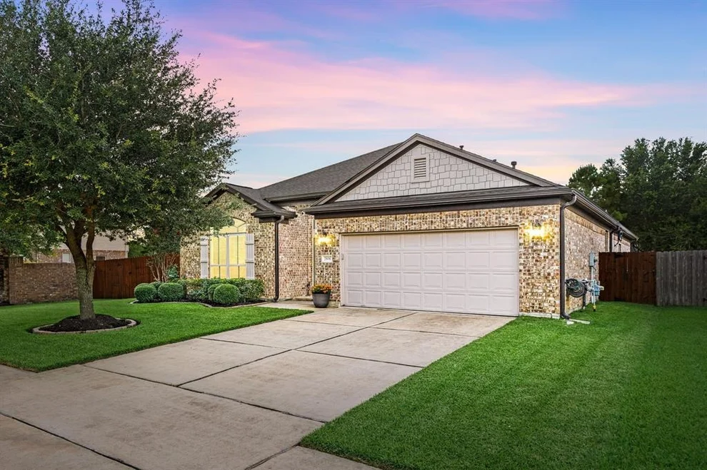 Unit for sale at 2806 Intrepid Trail, Rosenberg, TX 77471