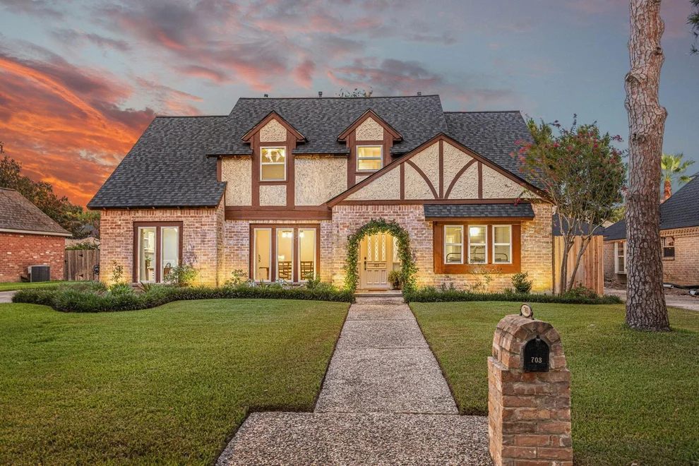 Unit for sale at 703 Cranfield Court, Katy, TX 77450
