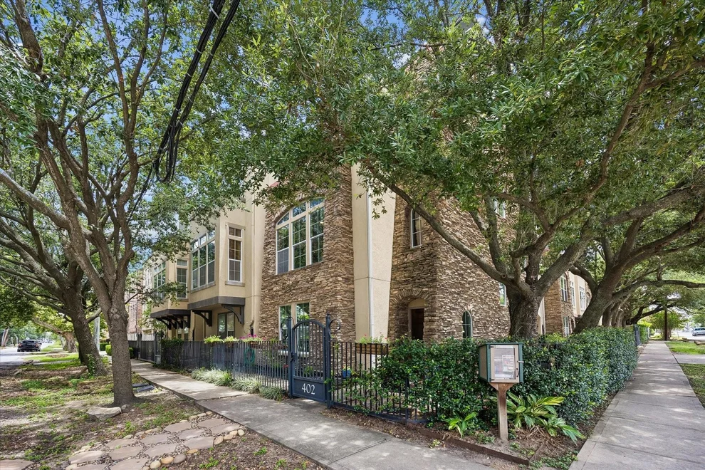 Unit for sale at 402 Roy Street, Houston, TX 77007