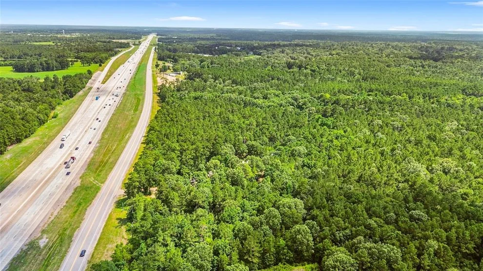Unit for sale at 2620 Interstate 45 S, New Waverly, TX 77358