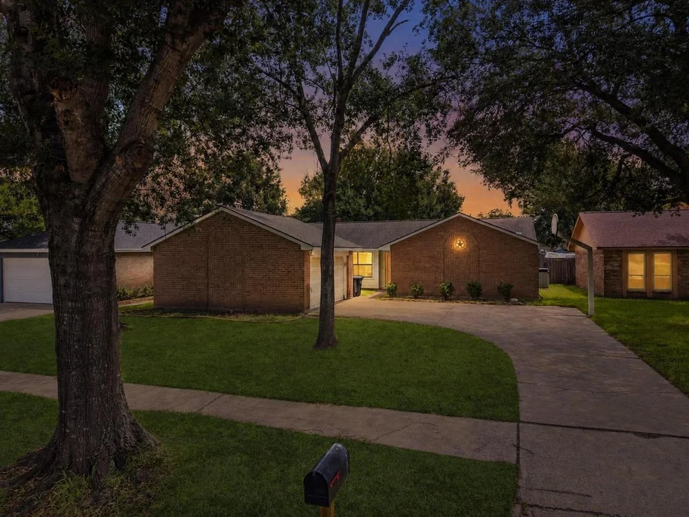 Unit for sale at 11210 Daybreak Lane, Cypress, TX 77429