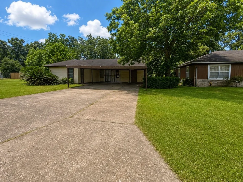 Unit for sale at 5838 Doolittle Boulevard, Houston, TX 77033
