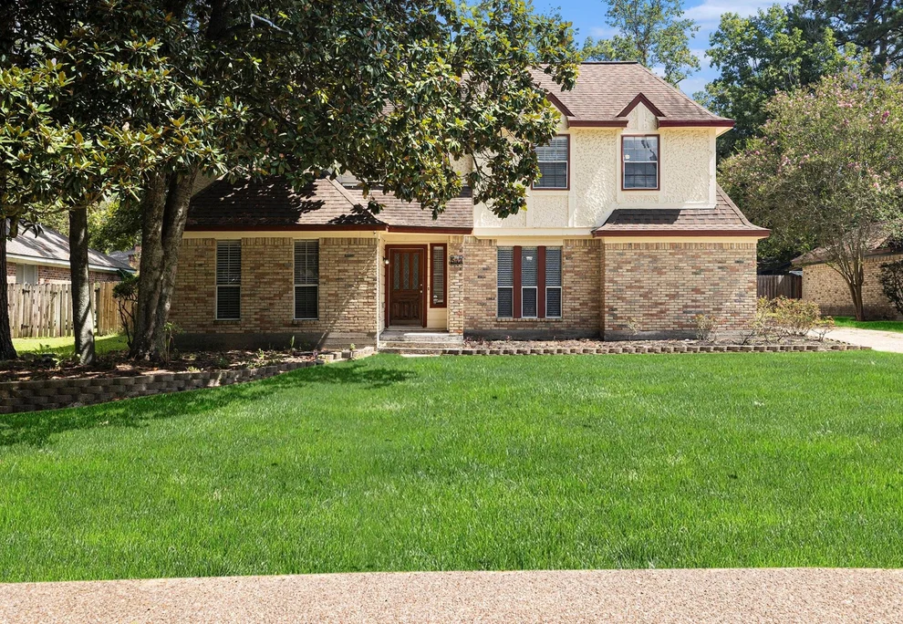 Unit for sale at 543 Cane River Lane, Conroe, TX 77302