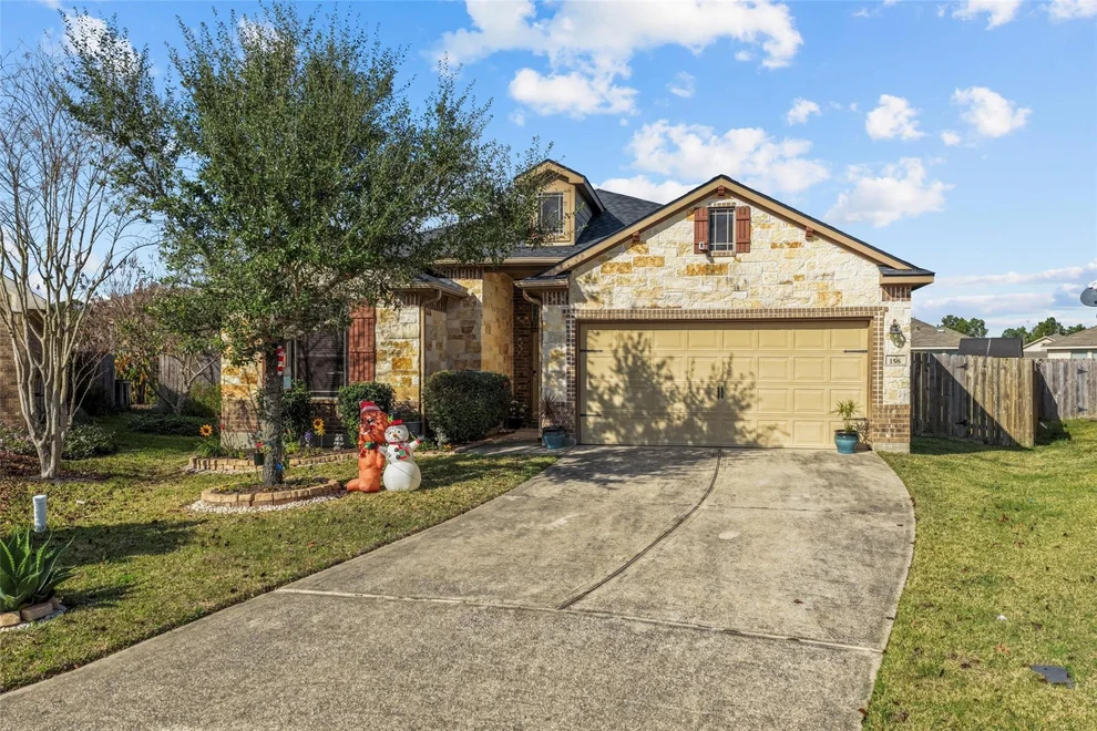 Unit for sale at 158 Piney Pathway, Magnolia, TX 77354