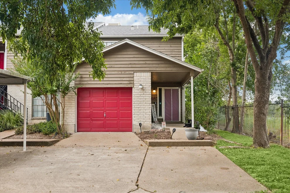Photo of 4444 Victory Drive, Houston, TX 77088
