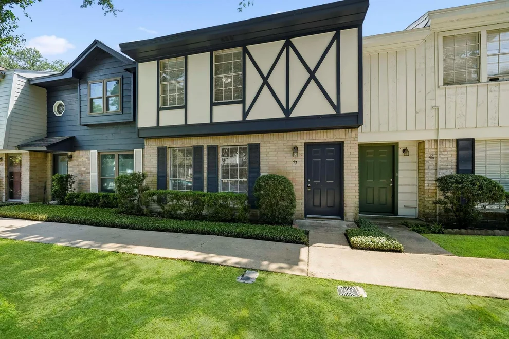 Unit for sale at 10011 Knoboak Drive, Houston, TX 77080