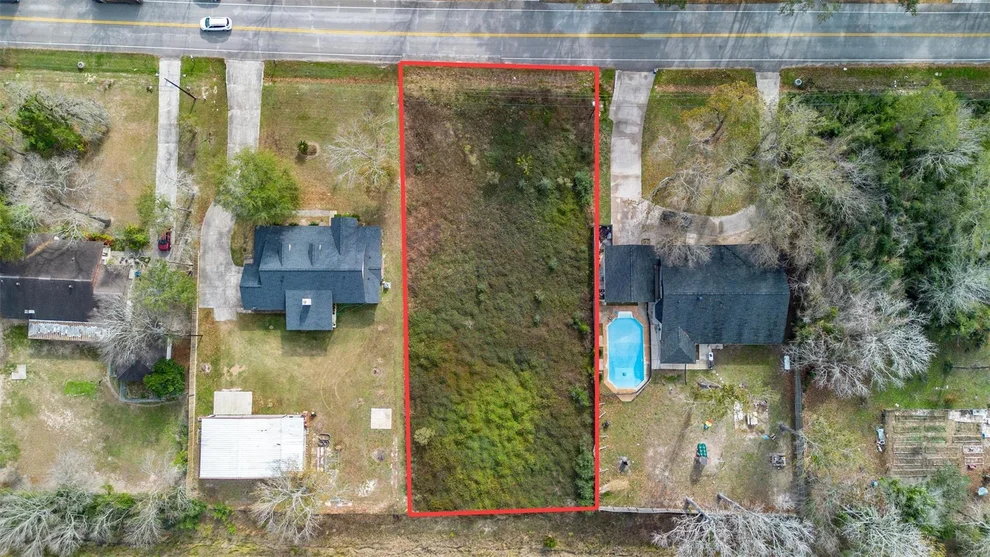 Unit for sale at 1012 Chateau Woods Parkway Drive, Conroe, TX 77385