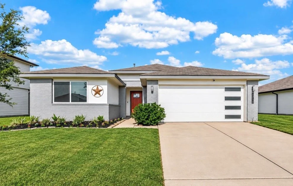 Unit for sale at 1710 Mountain Echo Drive, Richmond, TX 77469
