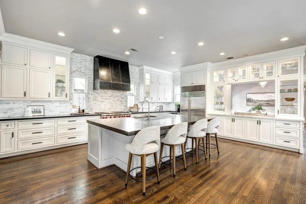 Unit for sale at 1811 Harvard Street, Houston, TX 77008