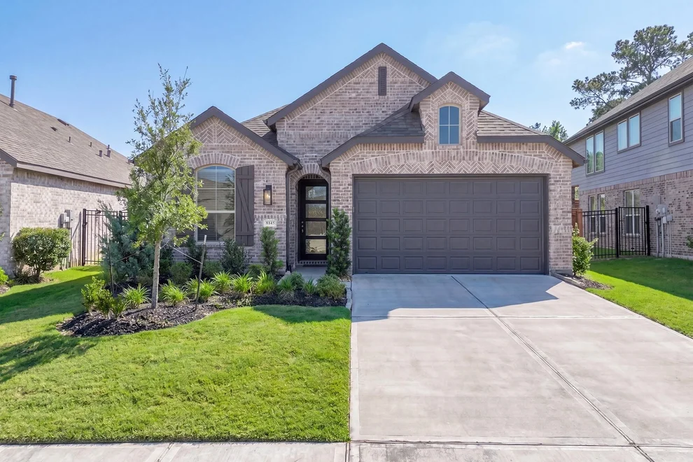 Unit for sale at 8145 Overland Grove, Magnolia, TX 77354