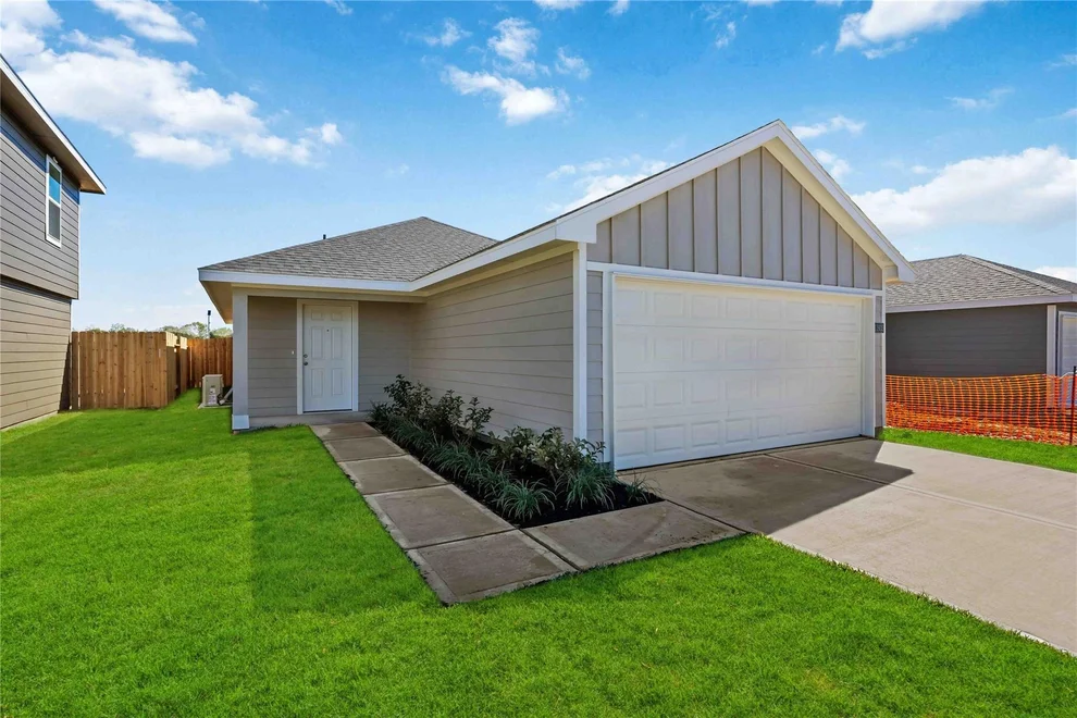 Unit for sale at 12924 Ami And Tami Place, Houston, TX 77048