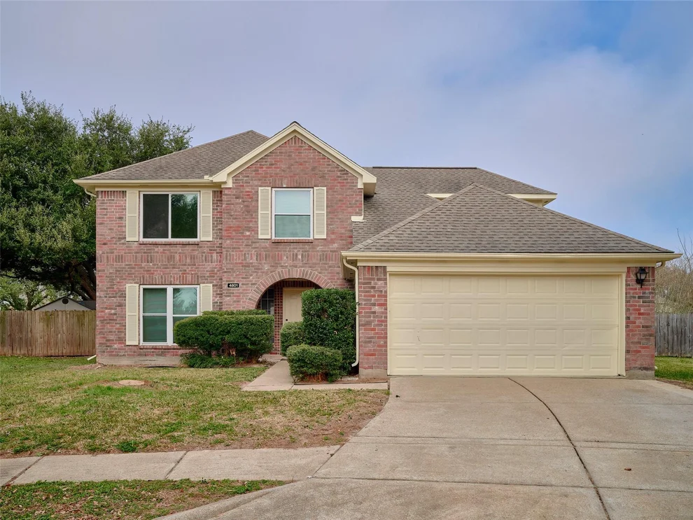 Unit for sale at 4801 E Columbary Drive, Rosenberg, TX 77471