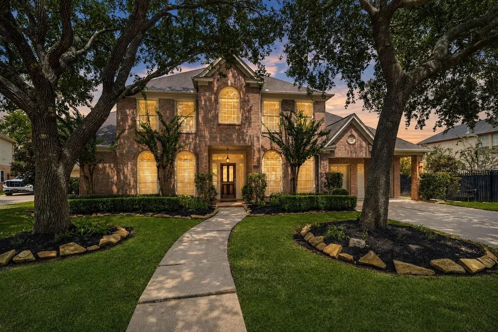 Unit for sale at 4206 Waterside Court, Missouri City, TX 77459