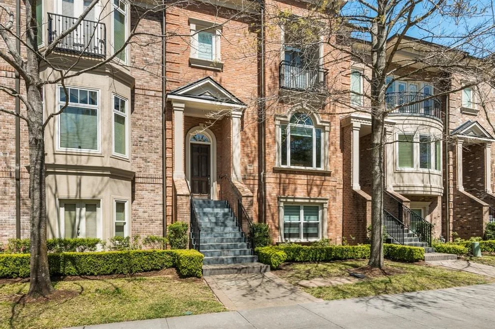 Unit for sale at 38 Waterway Court, The Woodlands, TX 77380