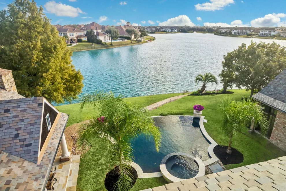 Unit for sale at 24 Miramar Heights Circle, Sugar Land, TX 77479