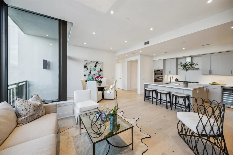 Unit for sale at 2323 W Main Street, Houston, TX 77098