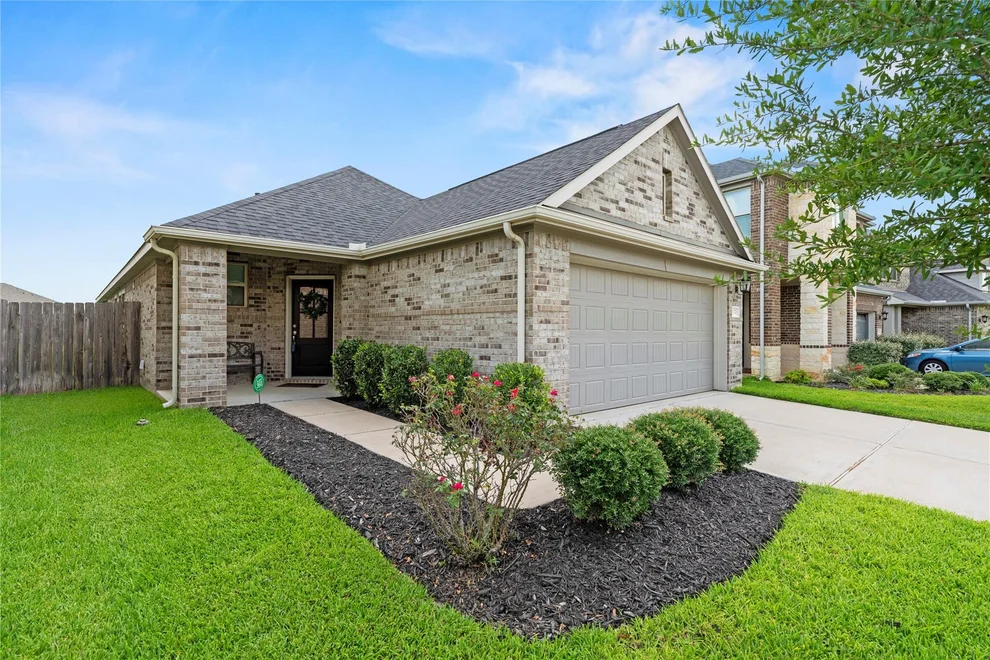 Unit for sale at 31222 Pinebrook Falls Lane, Hockley, TX 77447