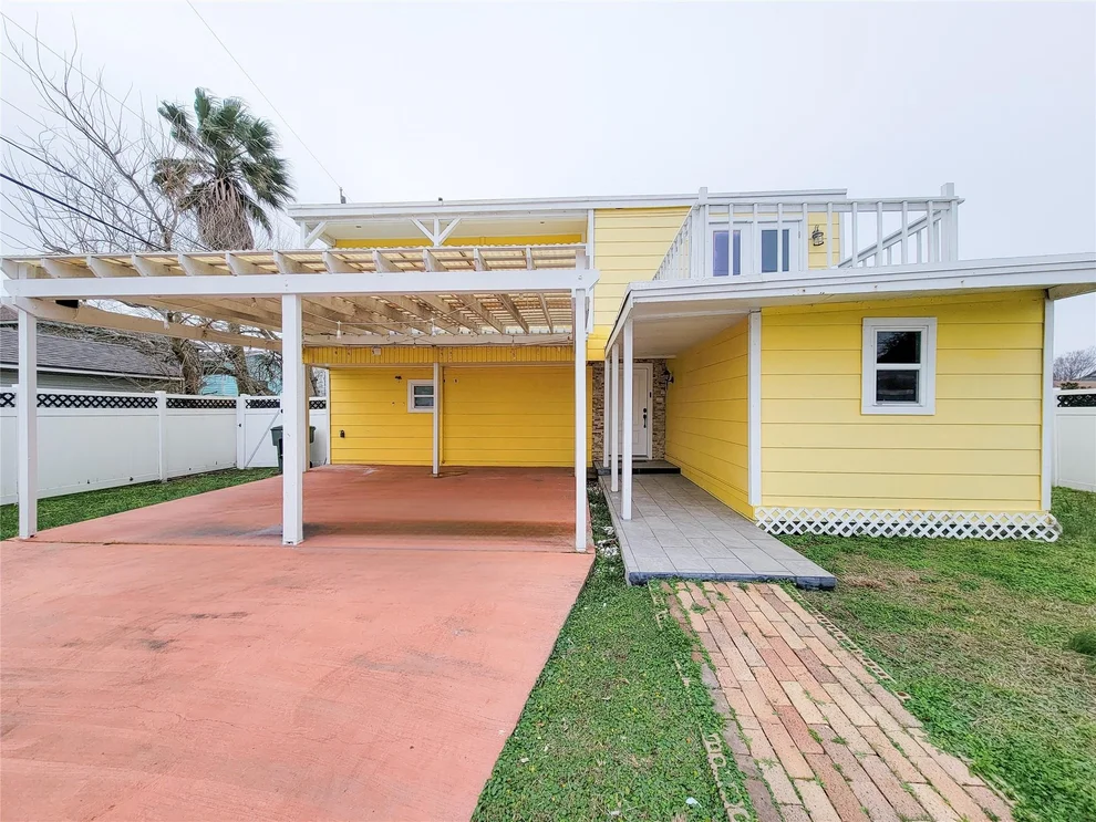 Unit for sale at 5703 Fraser Avenue, Galveston, TX 77551