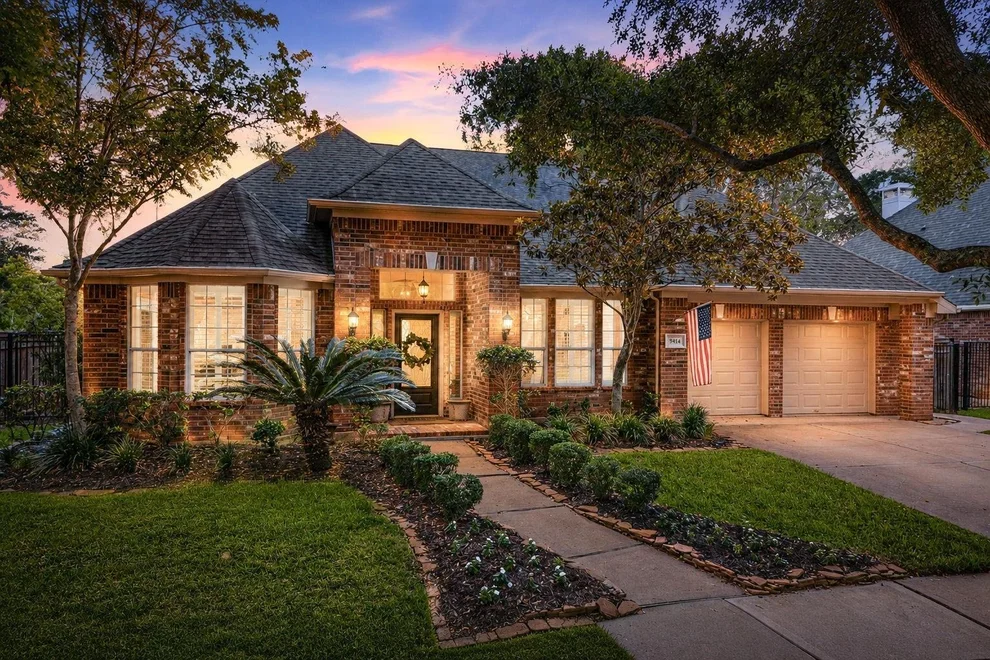 Unit for sale at 9414 Crosby Way, Missouri City, TX 77459