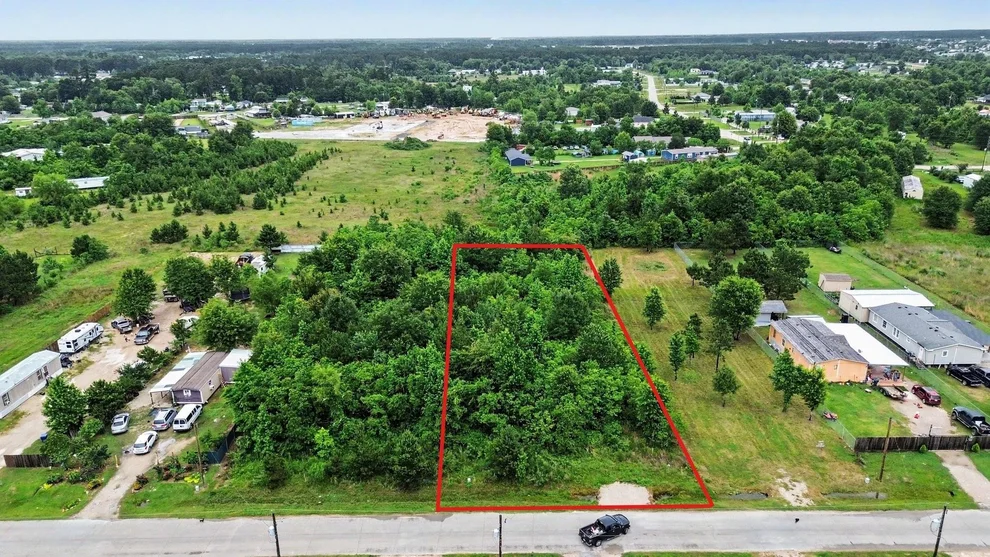 Unit for sale at 1953 County Road 3556, Cleveland, TX 77327