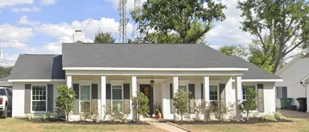 Unit for sale at 9926 Emnora Lane, Houston, TX 77080