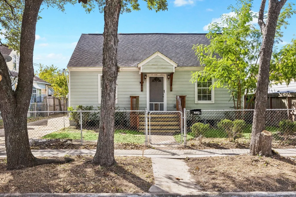 Unit for sale at 5128 Leeland Street, Houston, TX 77023
