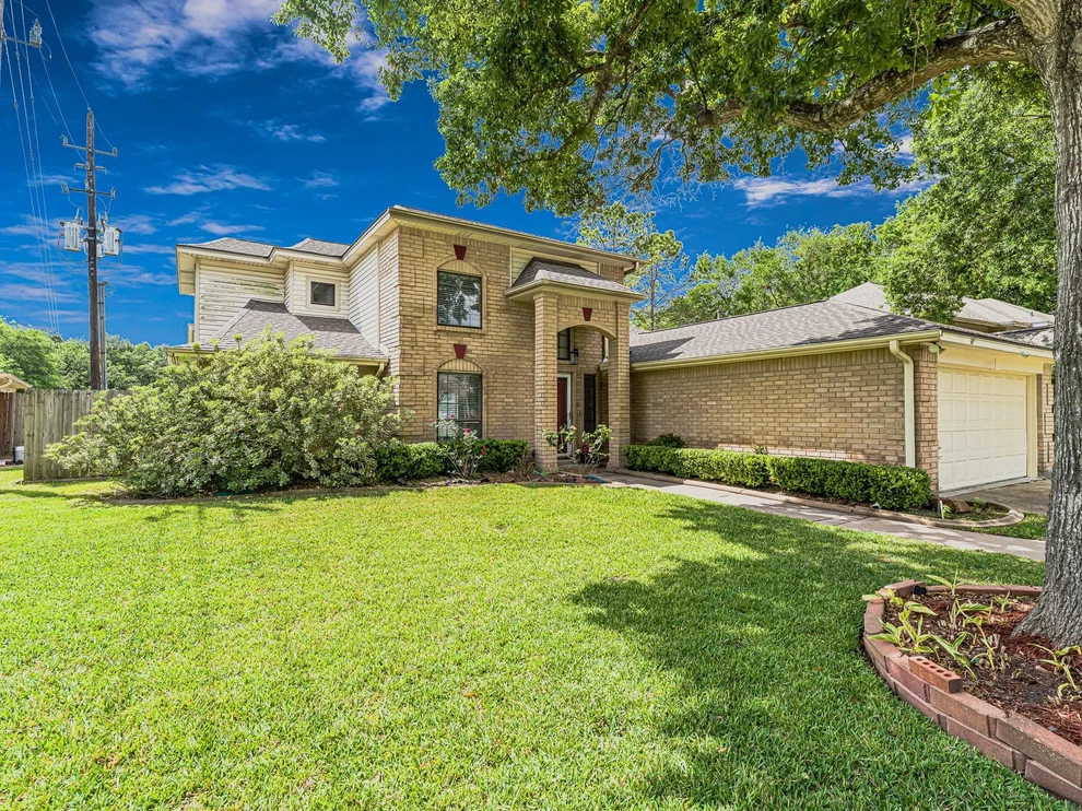 Unit for sale at 10407 Linecamp Drive, Houston, TX 77064