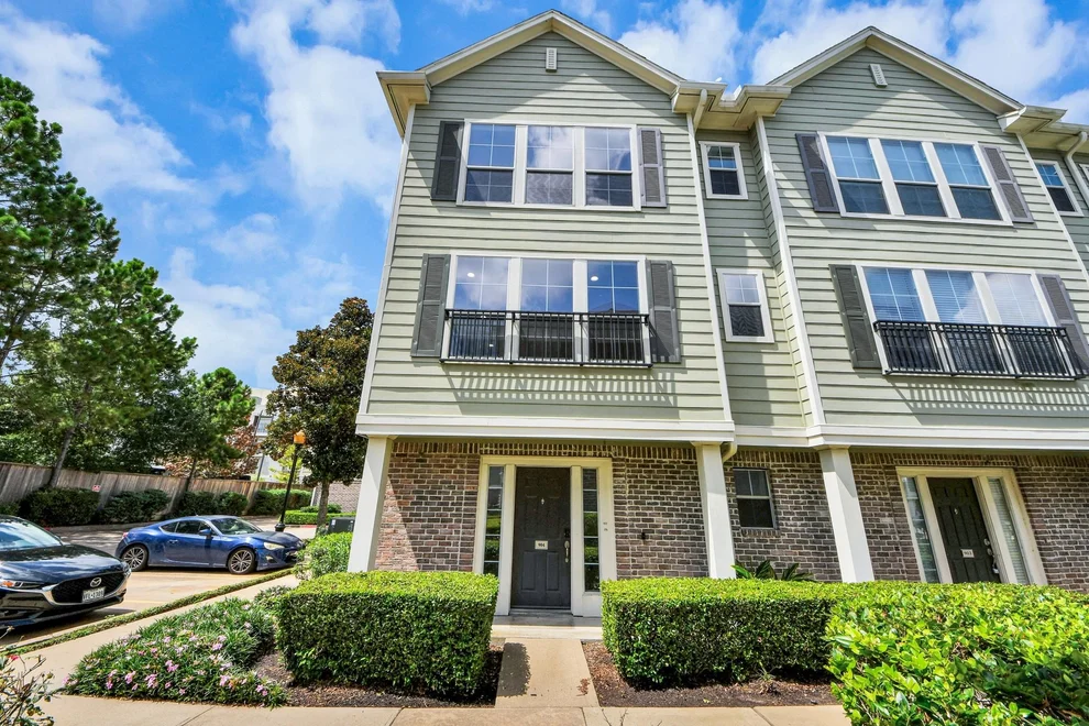 Unit for sale at 3001 Murworth Drive, Houston, TX 77025
