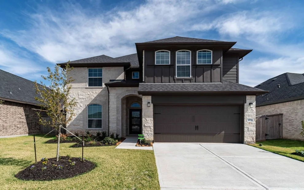 Unit for sale at 3823 Mulberry Farms Drive, Santa Fe, TX 77510