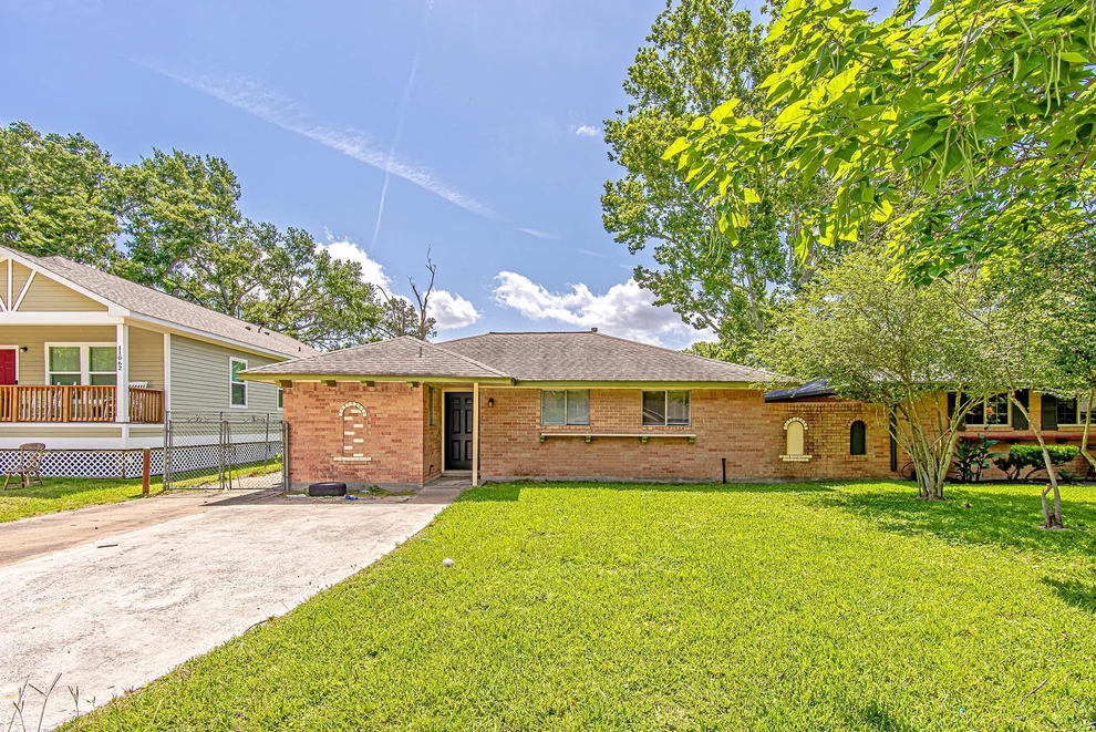 Unit for sale at 11058 Vailview Drive, Houston, TX 77016