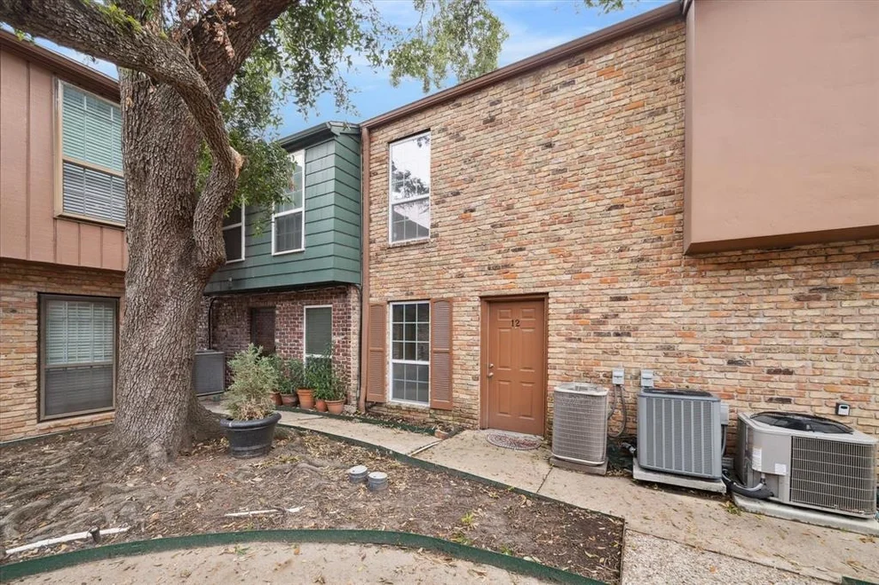 Unit for sale at 1205 Autrey Street, Houston, TX 77006